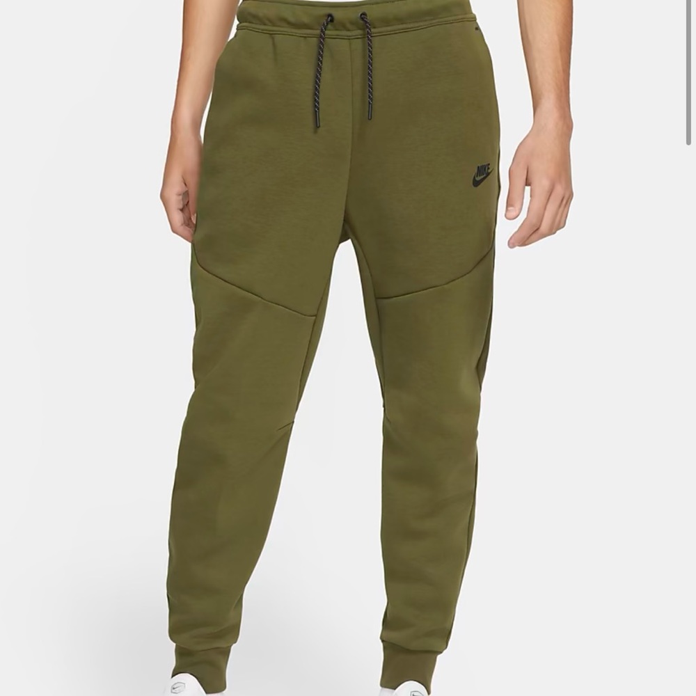 Nike Sportswear Tech fleece